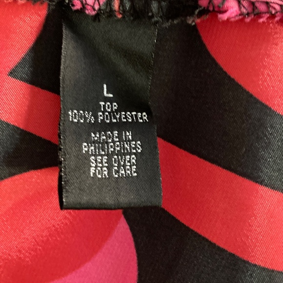 Retro Style Satin Vibrant Red Blouse - Picture 5 of 6